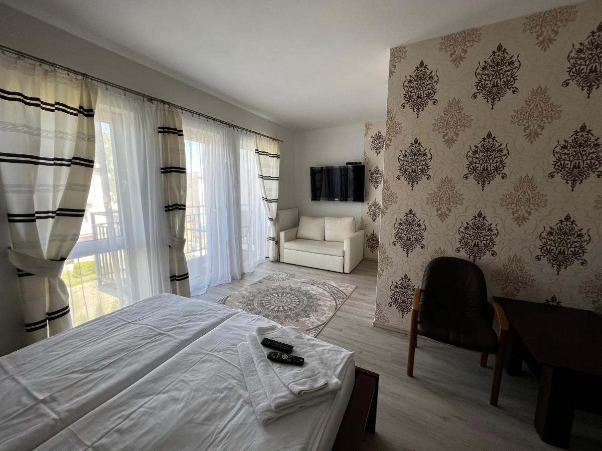 Villa Mors Mielno  Buitenkant foto